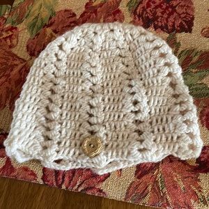 Hand crochet beanie. $12